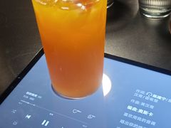 -Mx.cocktail bar