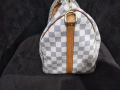 -IRENCE伊琳丝奢侈品皮具护理(二手鉴定世界广场店)