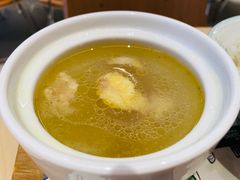 -老乡鸡(上海白玉兰广场店)
