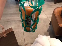 -星巴克(武汉江夏中百广场店)