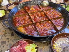 -正南齊北重庆老火锅(光华村直营店)