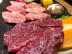 -炼火烤肉店