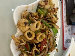 -覃记海鲜美食餐厅