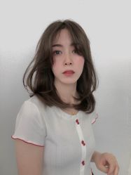 -洛施奇烫发染发沙龙