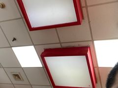 -来必堡(娄山关路店)