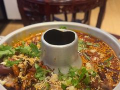 -张卤堂·砂锅卤肘子(南头店)