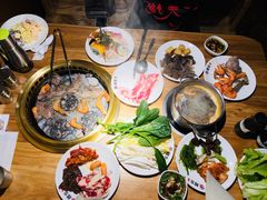 -韩京炭火烤肉自助料理(柯桥万达店)