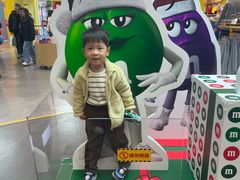 -m豆巧克力世界(上海世茂广场店)