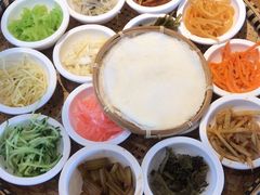 -包整·丝娃娃(一览甲秀楼风景店)