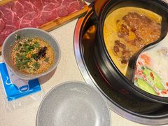 -钢管厂五区小郡肝串串香火锅(梅川路店)