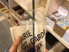 美式咖啡-先锋书店(五台山总店)