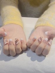 -桃色美甲沙龙