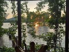 -东湖食堂·湖景餐厅•会议