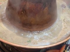 -果松木炭酸菜铜火锅·外婆参鸡汤