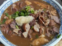 卤煮火烧-门框胡同百年卤煮(新街口店)