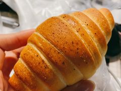 -沁屋面包店(人民东路店)