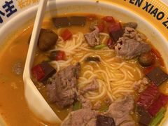 -粉小主·贵州酸汤牛肉粉(南京仙林金鹰店)