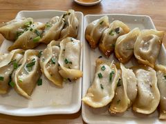 -小姜锅贴(凤凰街店)