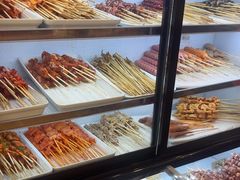 -哈尔滨小酒馆·鲜肉现穿自助烧烤(康新花园店)