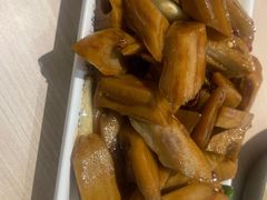 捞汁藕条-叶派龙虾•招牌香辣蟹·海鲜(中海国际店)