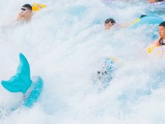 -欢乐水魔方水世界