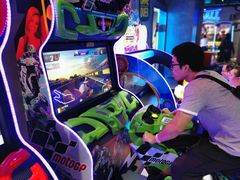 -世代星球·保龄球·镭战真人CS·团建(杨浦店)