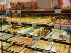 面包甜点陈列柜-圣安娜饼屋(新板樟堂店)