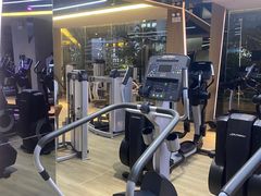 -威克健身游泳(万菱汇店)