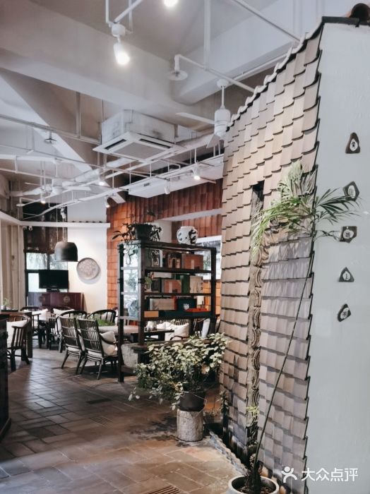 花迹(富春江东街店)图片