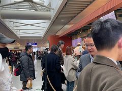 -星巴克(上海虹桥站2A检票口)