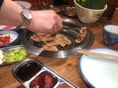 -明洞阿姨·韩式酱蟹烤肉·创意料理(三元桥店)