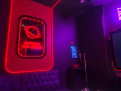 -星聚会KTV(上海东方渔人码头店)