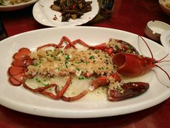 -鸿一饭店(隐秀路店)