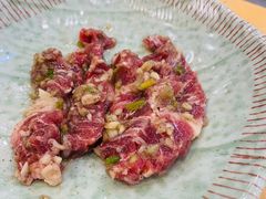 -臻牛烤肉