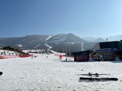-鳌山滑雪度假区