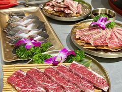 -围炉肉舍丹东海鲜烤肉·烤活鳗(步行街店)