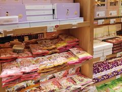 -钜记手信(威尼斯人K12店)