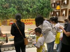 -香佰里鲜货火锅(佳乐金街店)