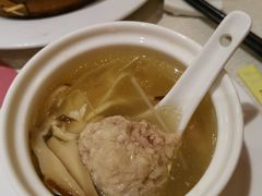 -梅龙镇酒家(南京西路总店)