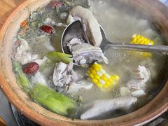 石橄榄炖鸡-洪大厨鸡煲(福田店)