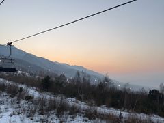 -鳌山滑雪度假区