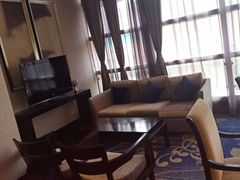 -西安绿地假日酒店·丽宝轩中餐厅