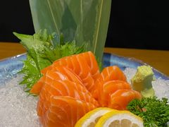 -樱町三味日本料理(城乡世纪广场店)