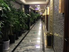 -优雅岁月足浴会所