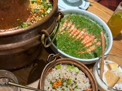 -一坐一忘云南菜(嘉里中心店)