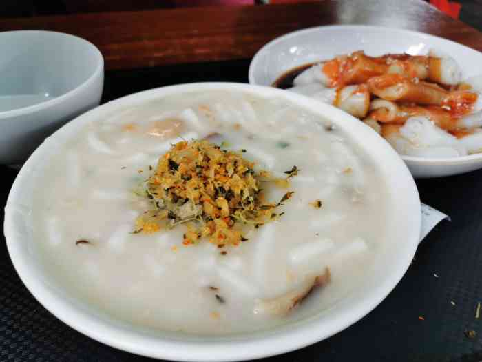 凌记-"网红濑粉点,味道挺不错的,粉质也好,手工."-大众点评移动版