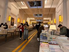 -先锋书店(五台山总店)