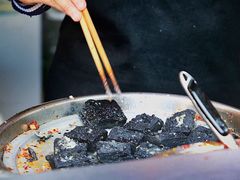 -黑色经典臭豆腐·湖南特产(步行街店)