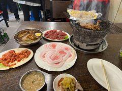 -韩风烤牛肉冷面店