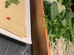 -南门四季铜锅涮肉(左家庄店)